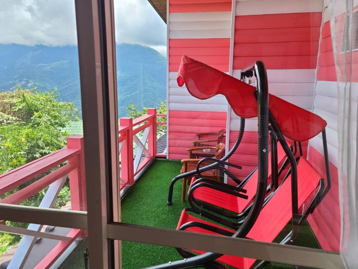 Julie'S Garden, Cingjing - Fon Chin Homestay Zsenaj Kültér fotó